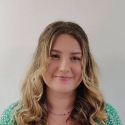 hannah-lynes profile photo
